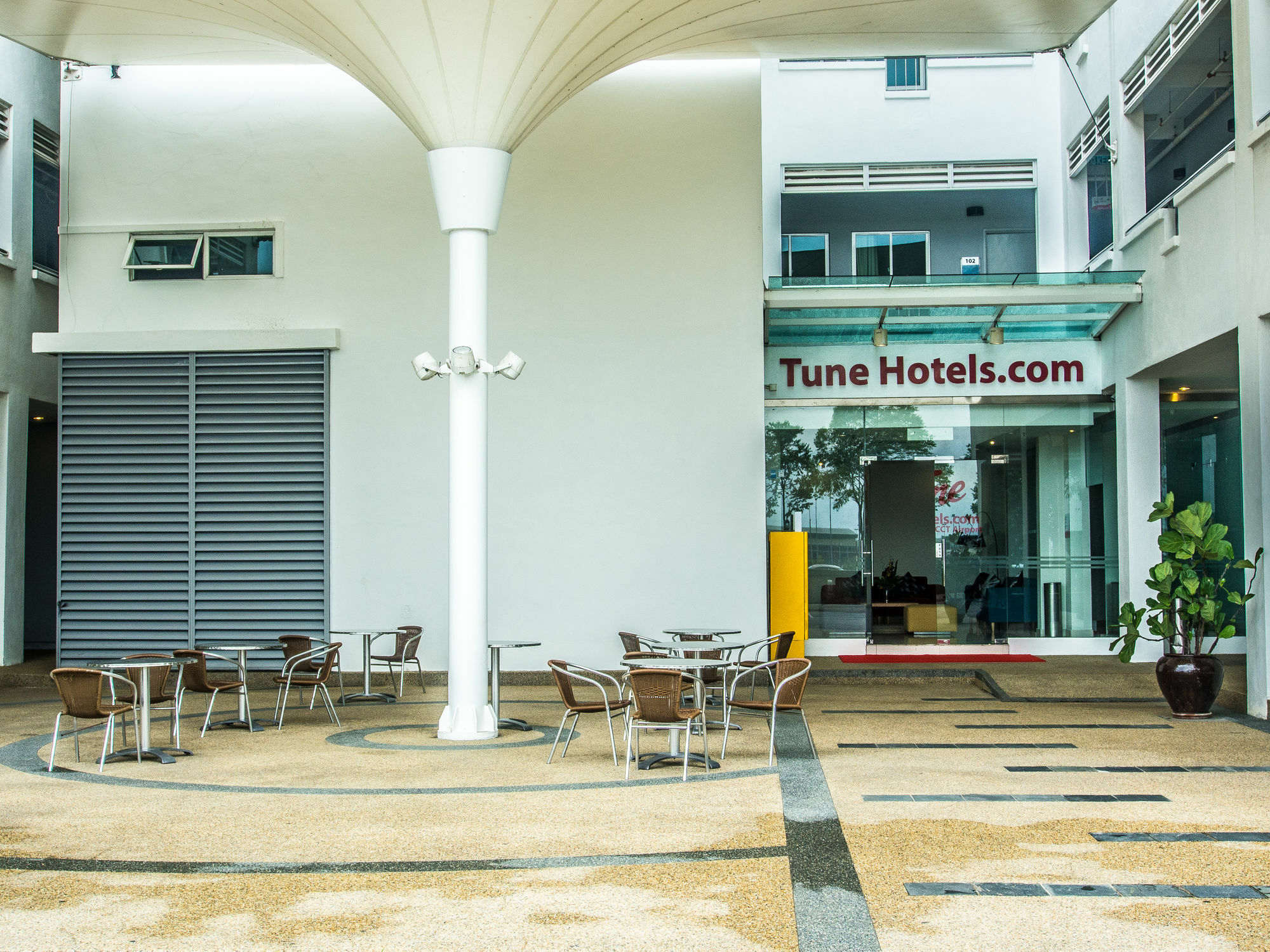 Tune Hotel Klia Aeropolis Sepang Exterior foto