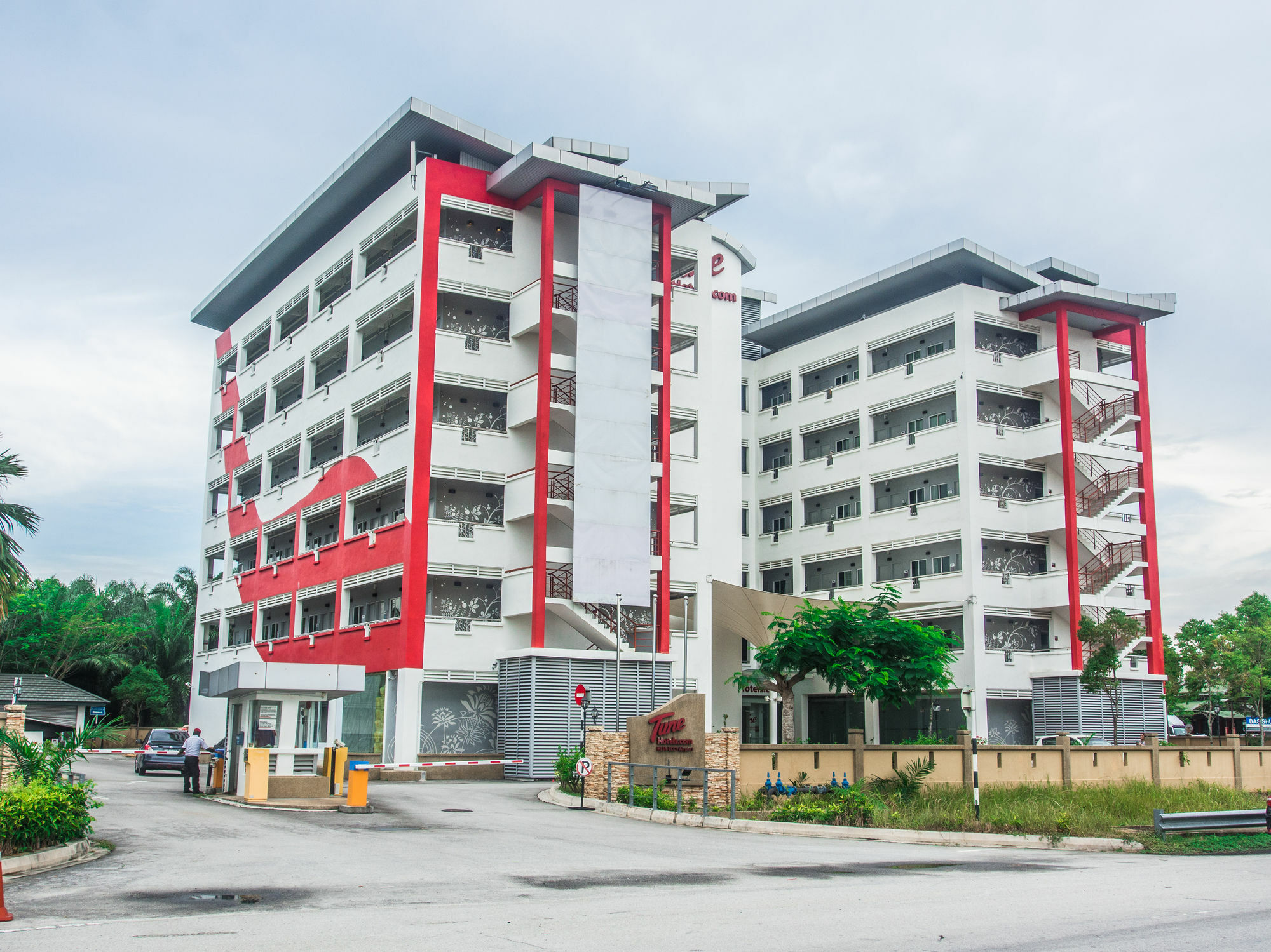 Tune Hotel Klia Aeropolis Sepang Exterior foto